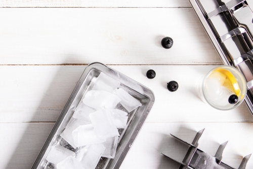 Eiswürfel Bereiter aus Edelstahl
