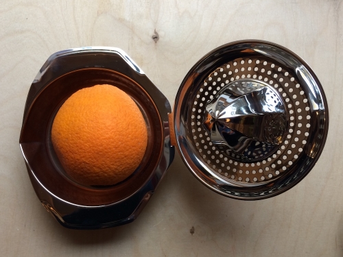 Orangenpresse aus Edelstahl